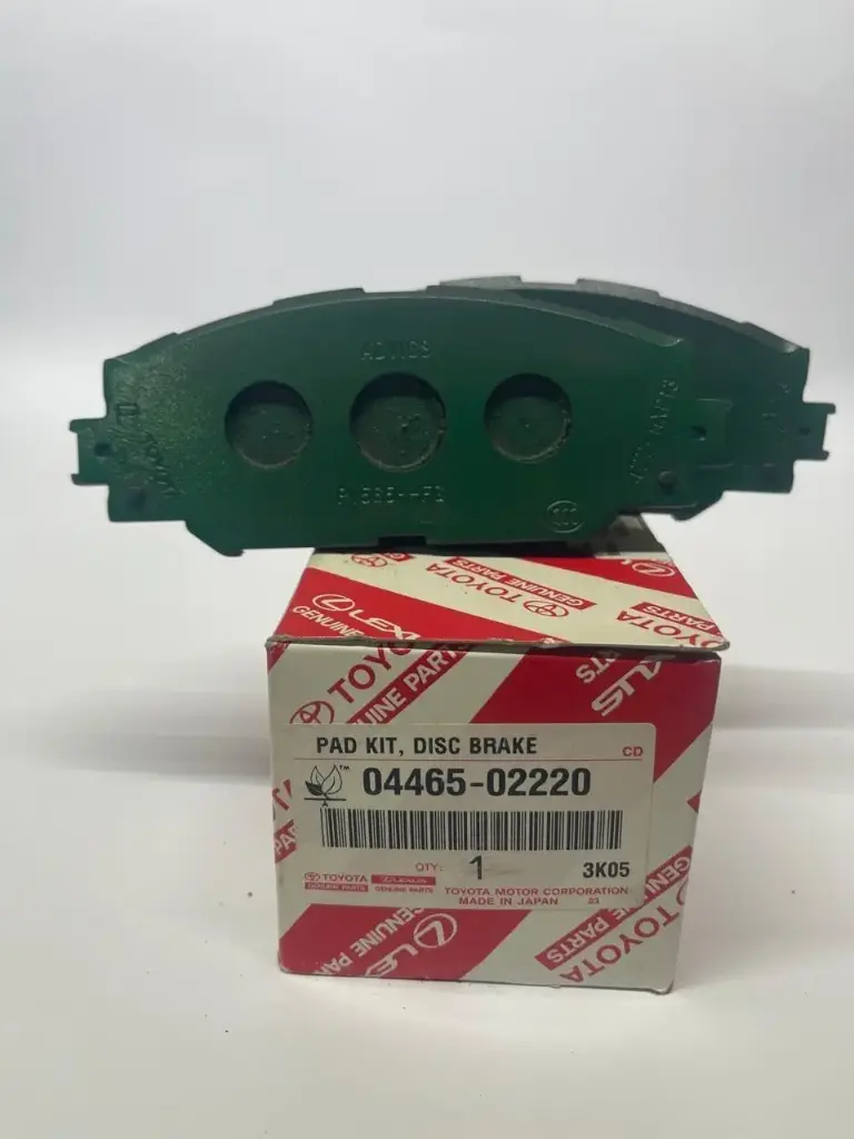 tOyOtA:Allion Corolla Ist Noah/Voxy/Esquire RAV 4 Sienta Urban Cruiser Wish- brake pad set Front Axle.