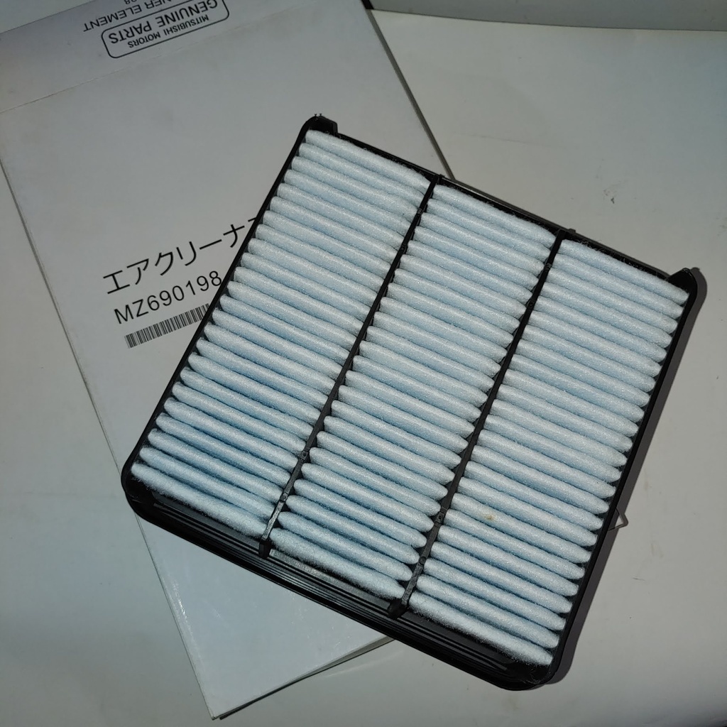 Mitsubishi, Air Filter Filter Insert" MZ690198