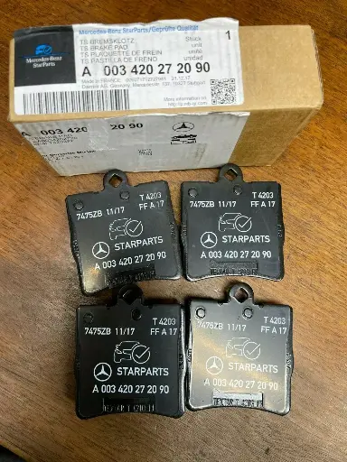 [0034202720] Mercedes Benz W124,W202,W203, Brake pad set Rear Axle